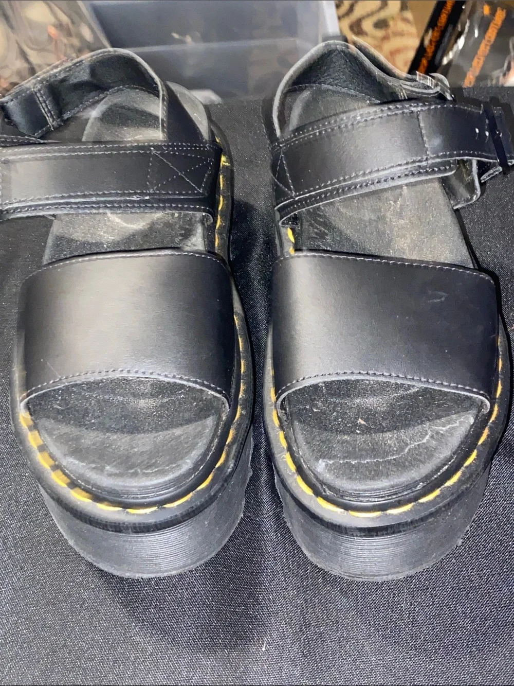 DR. Martens QUAD LEATHER BLACK PLATFORM SANDAL WO SIZE 8 EUC DOUBLE BUCKLE STRAP